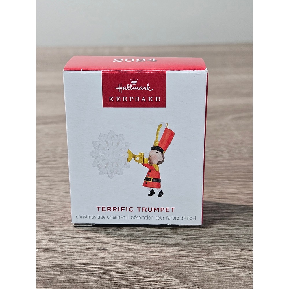 Hallmark‎ Keepsake Terrific Trumpet Toy Soldier Christmas Ornament LPR3701
